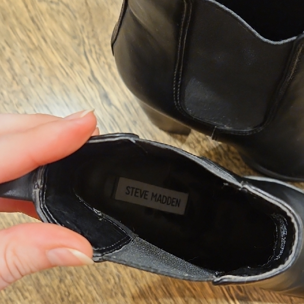 Steve Madden Black Heeled Boots - Picture 7 of 8